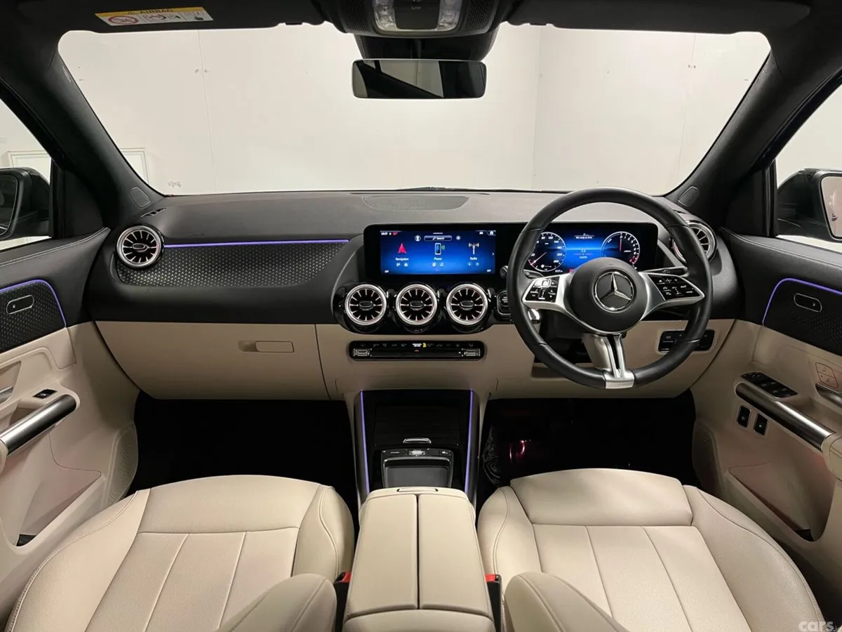 Mercedes-Benz GLA SUV, Petrol Plug-in Hybrid, 2024, Blue