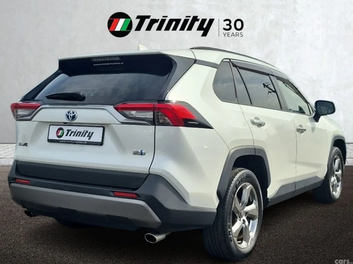 Toyota RAV4 SUV, Petrol Hybrid, 2021, White