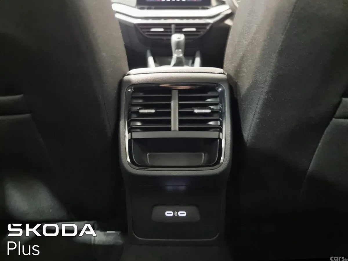Skoda Octavia Estate, Diesel, 2026, Grey