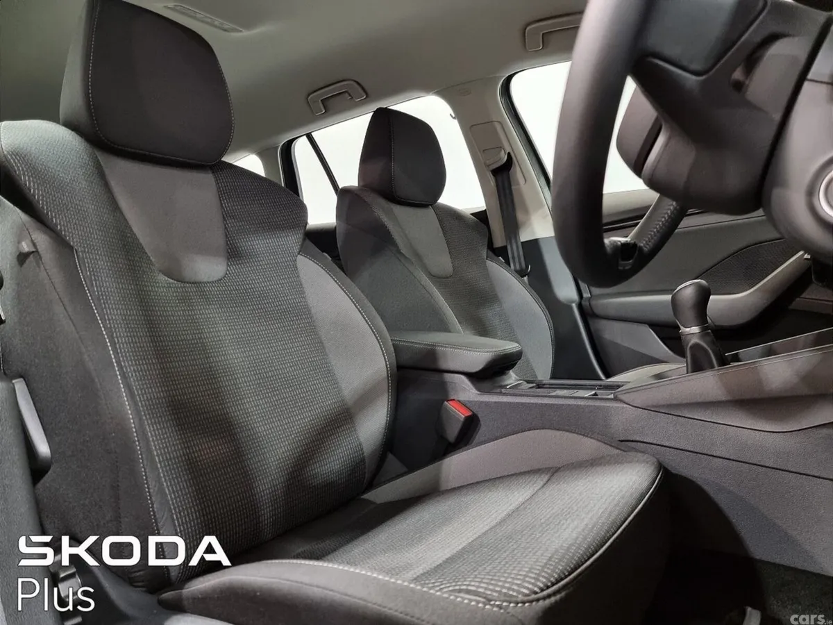 Skoda Octavia Estate, Diesel, 2026, Grey