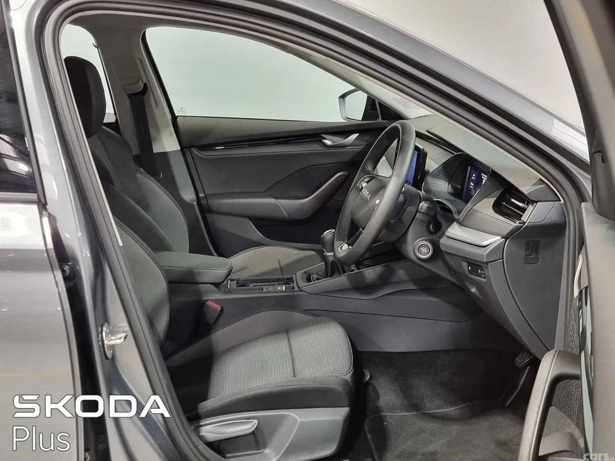 Skoda Octavia Estate, Diesel, 2026, Grey