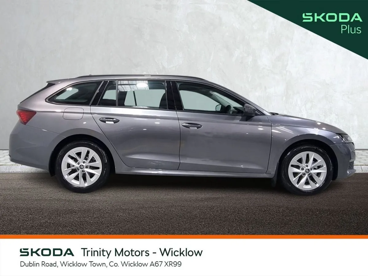 Skoda Octavia Estate, Diesel, 2026, Grey