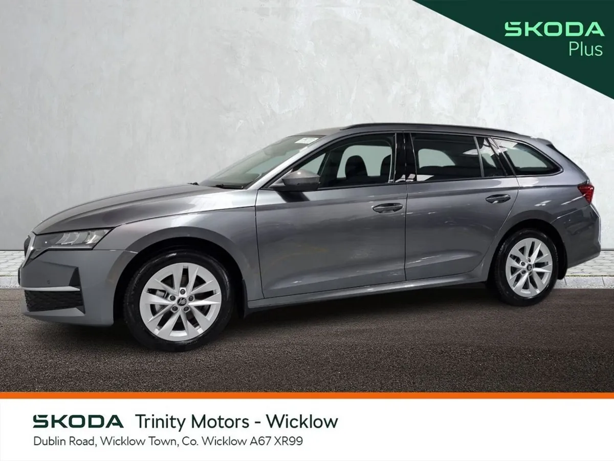 Skoda Octavia Estate, Diesel, 2026, Grey