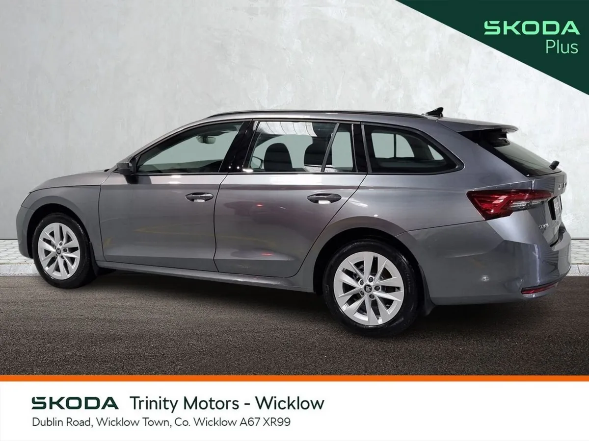 Skoda Octavia Estate, Diesel, 2026, Grey
