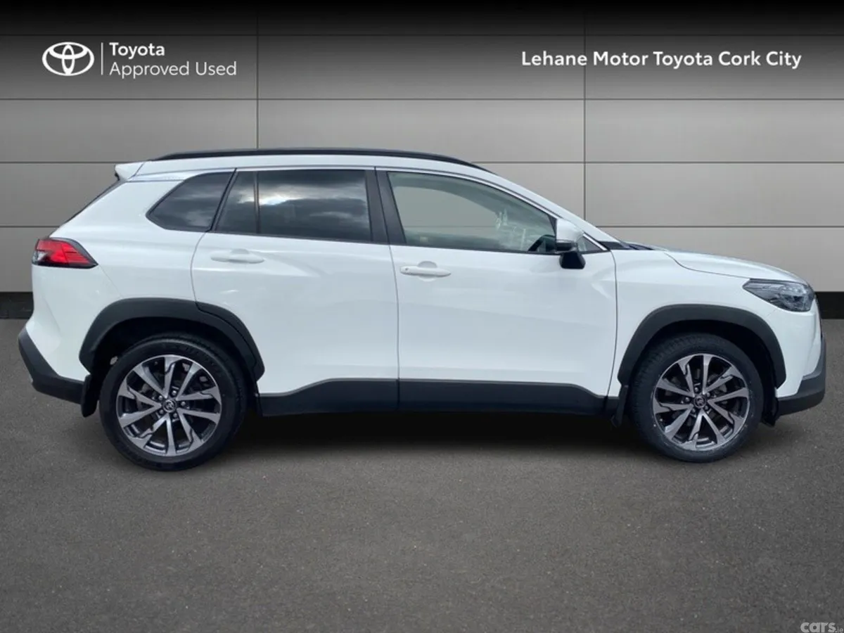 Toyota Corolla Cross SUV, Petrol Hybrid, 2023, White