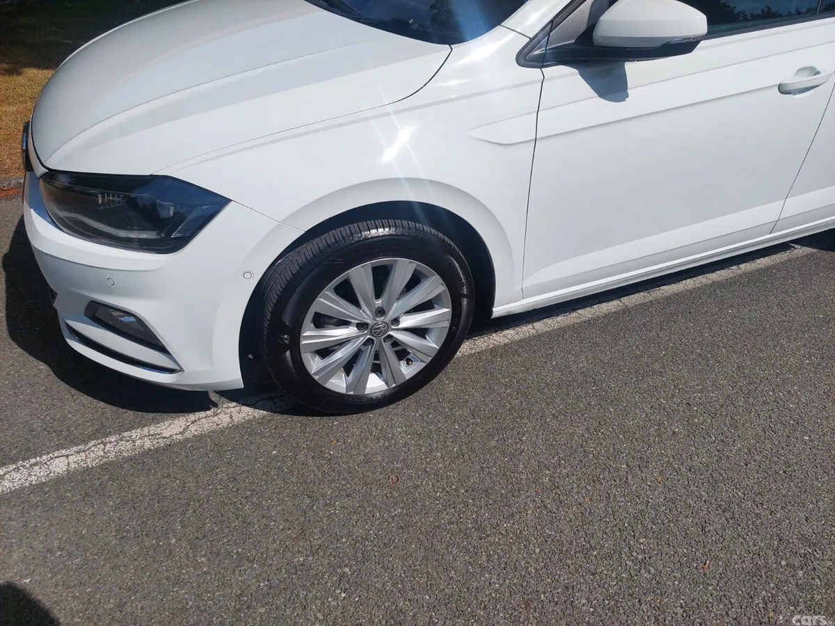 Volkswagen Polo Hatchback, Petrol, 2019, White