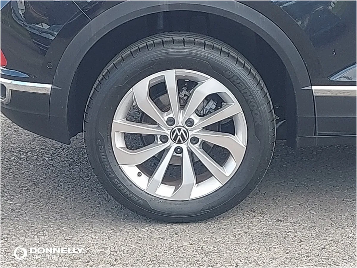 Volkswagen T-Roc Hatchback, Petrol, 2025, Black