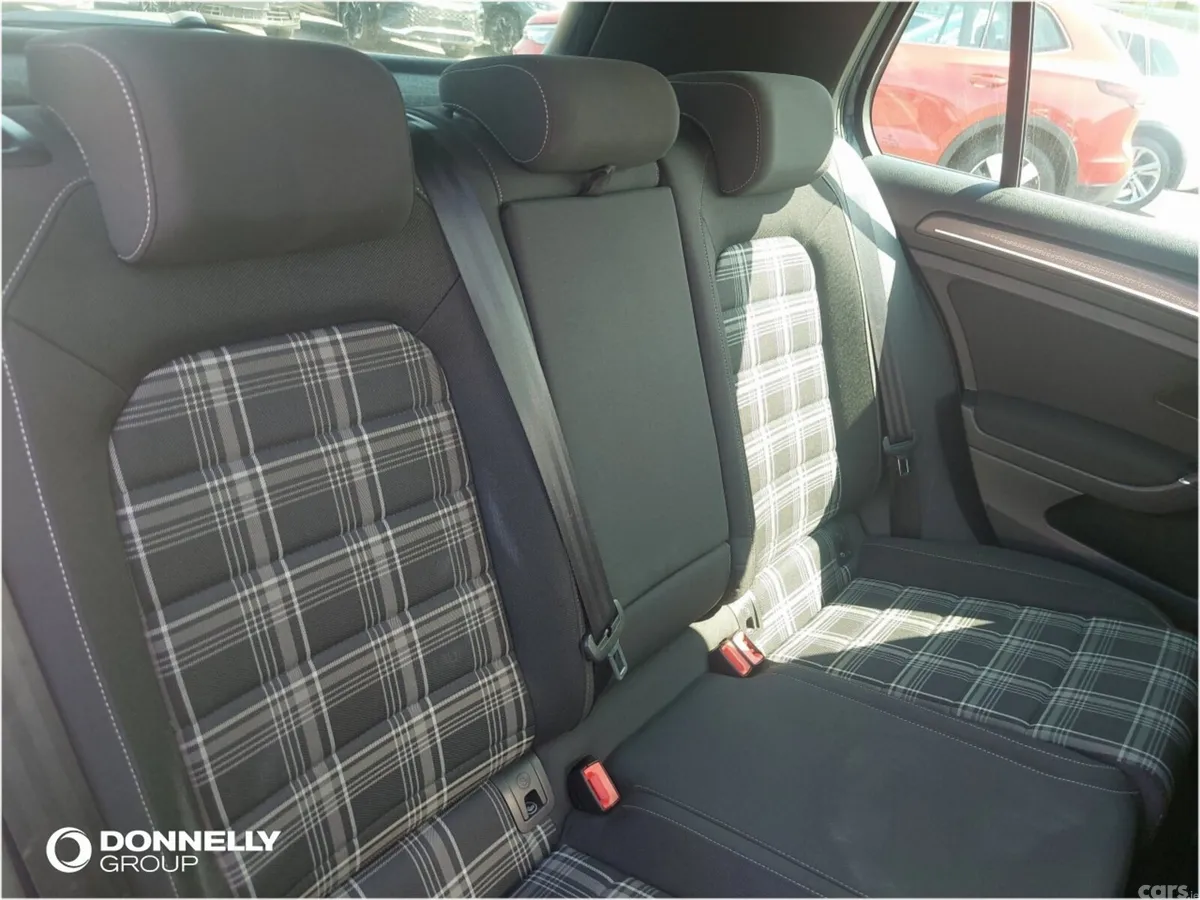 Volkswagen Golf Hatchback, Diesel, 2018, Blue