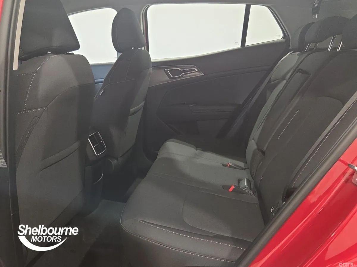 Kia Sportage Estate, Petrol, 2025, Red