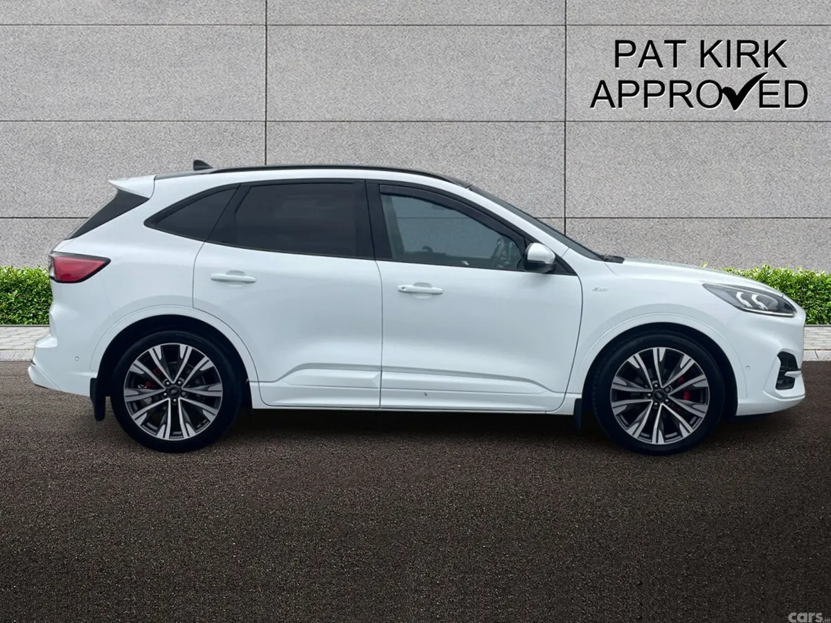 Ford Kuga Estate, Diesel, 2020, White