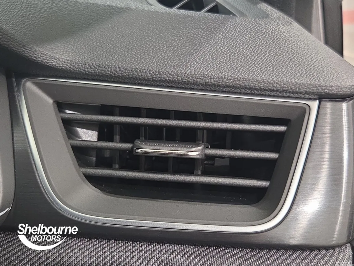 Renault Captur Hatchback, Petrol, 2026, Grey