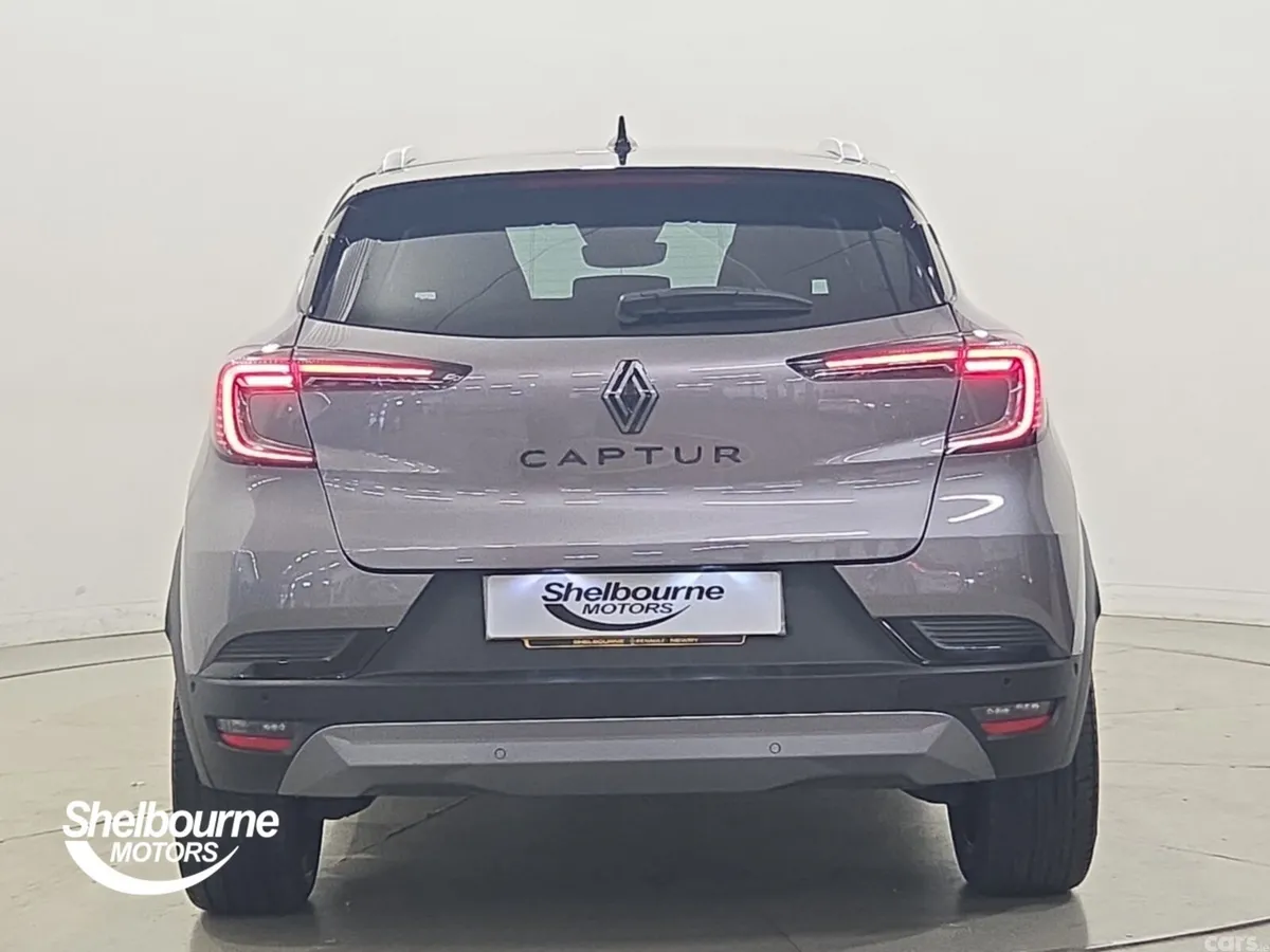 Renault Captur Hatchback, Petrol, 2026, Grey