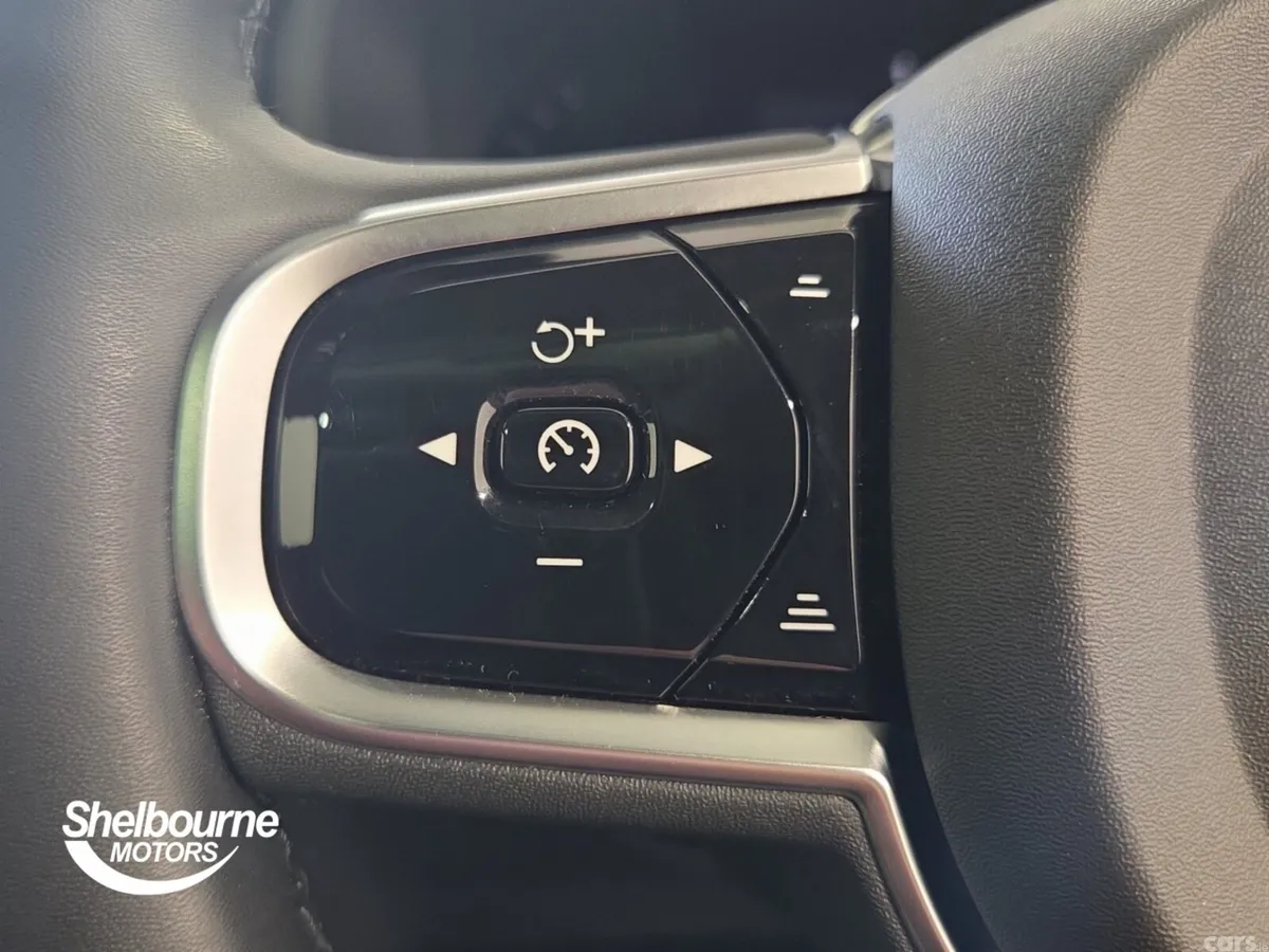 Volvo XC90 Estate, Petrol, 2024, Black