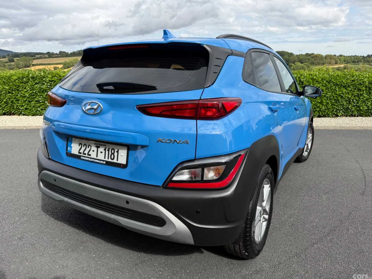 Hyundai KONA MPV, Petrol, 2022, Blue