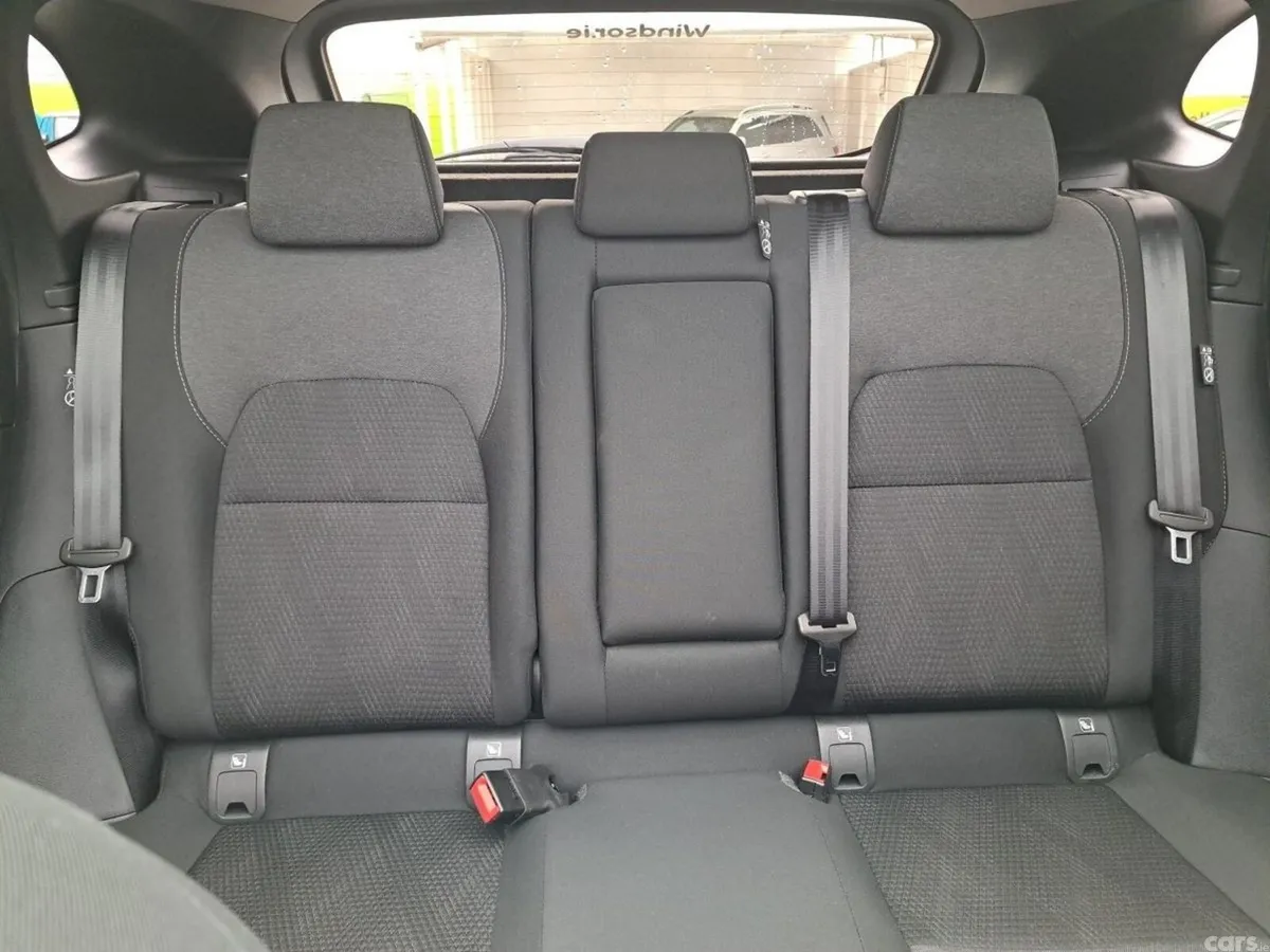 Nissan Qashqai SUV, Petrol Hybrid, 2024, Red