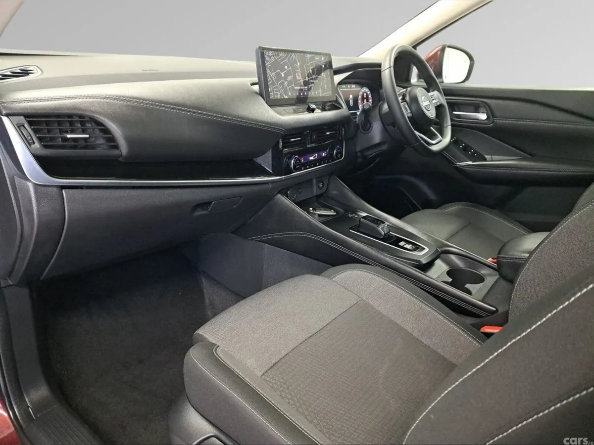 Nissan Qashqai SUV, Petrol Hybrid, 2024, Red
