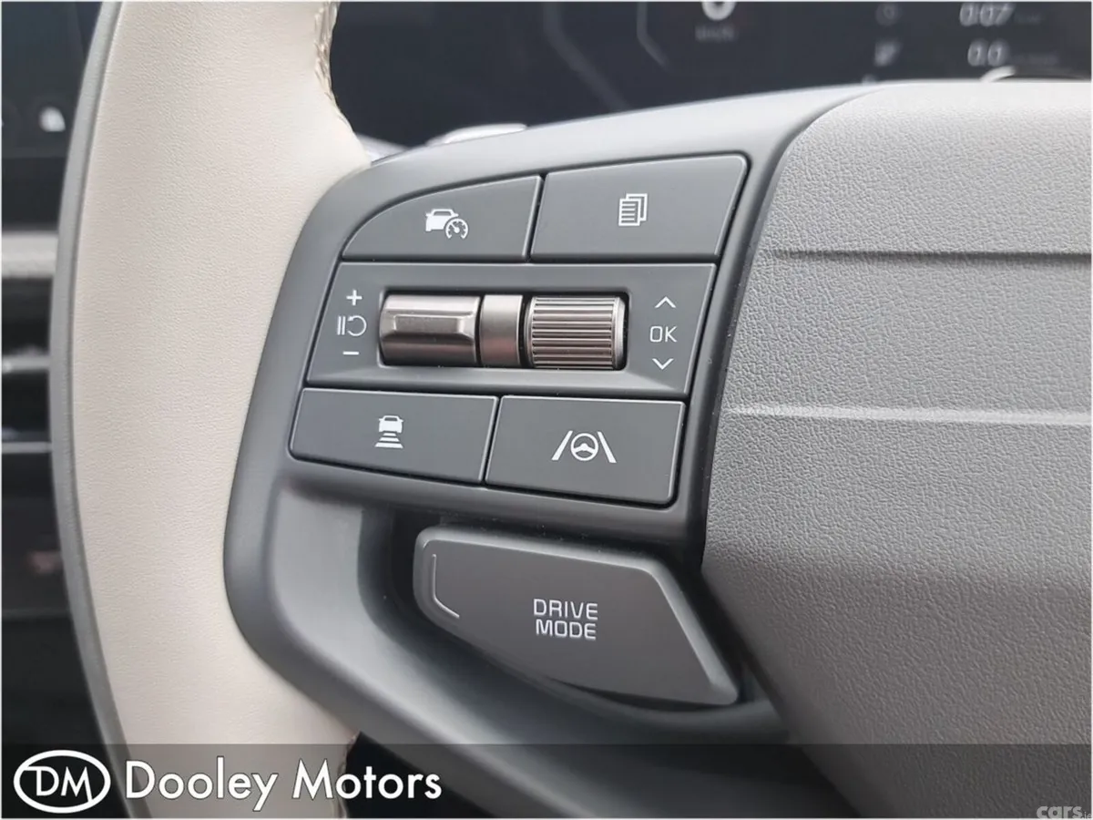 Kia EV6 MPV, Electric, 2026, Grey