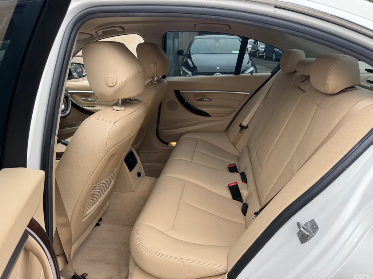 BMW 3-Series Saloon, Petrol Plug-in Hybrid, 2017, White