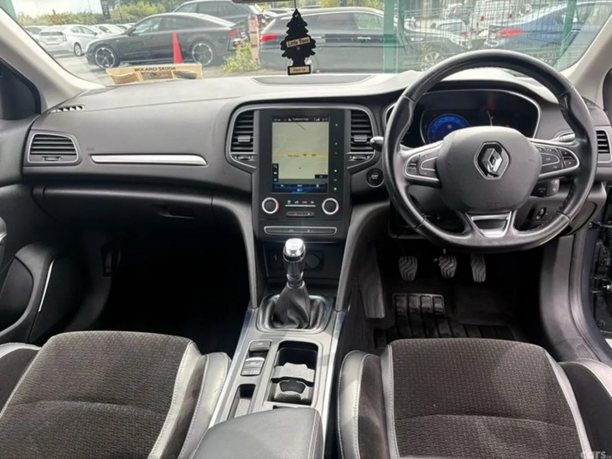 Renault Megane Saloon, Diesel, 2018, Grey