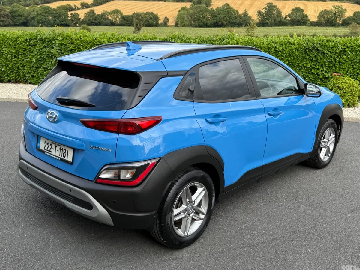 Hyundai KONA MPV, Petrol, 2022, Blue