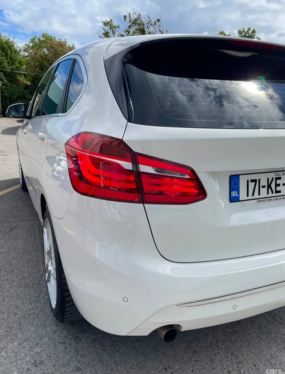 BMW 2-Series Hatchback, Diesel, 2017, White