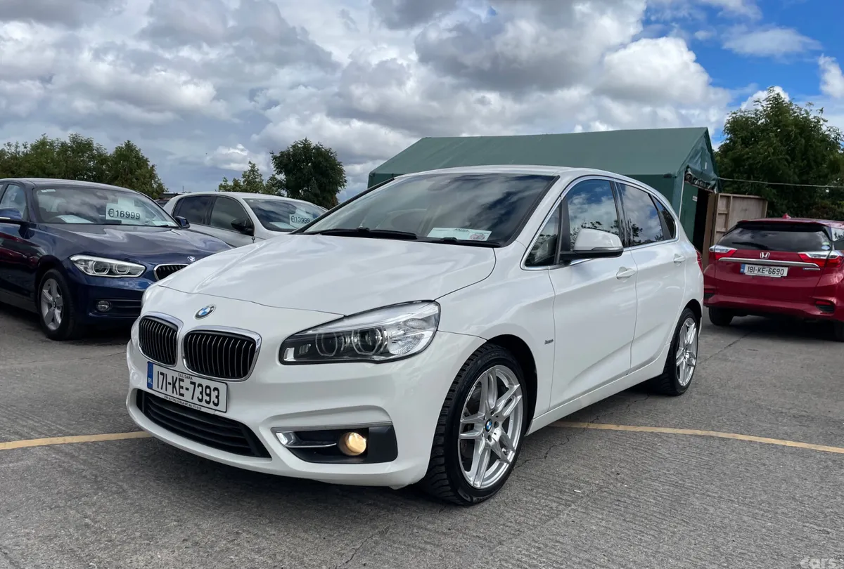 BMW 2-Series Hatchback, Diesel, 2017, White