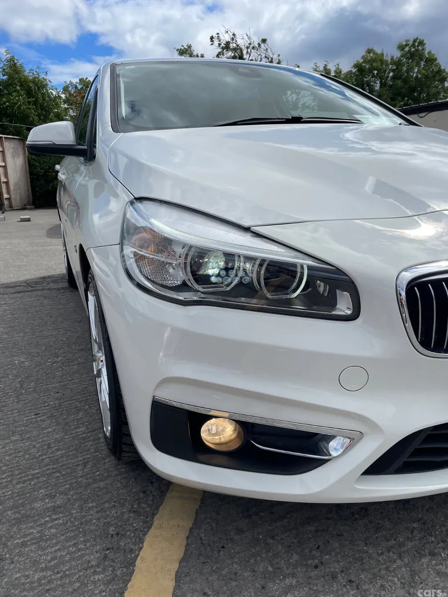 BMW 2-Series Hatchback, Diesel, 2017, White