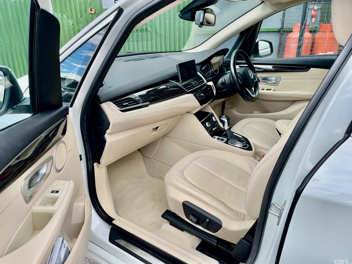 BMW 2-Series Hatchback, Diesel, 2017, White