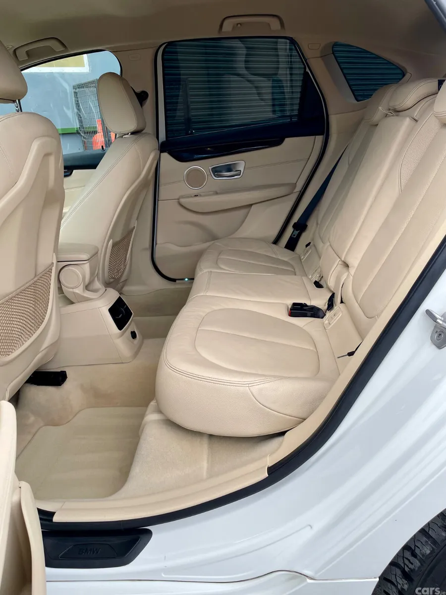 BMW 2-Series Hatchback, Diesel, 2017, White