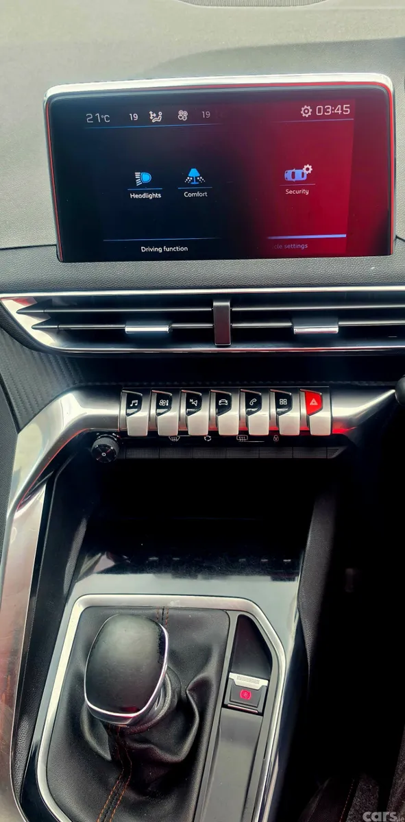 Peugeot 3008 MPV, Diesel, 2018, Grey