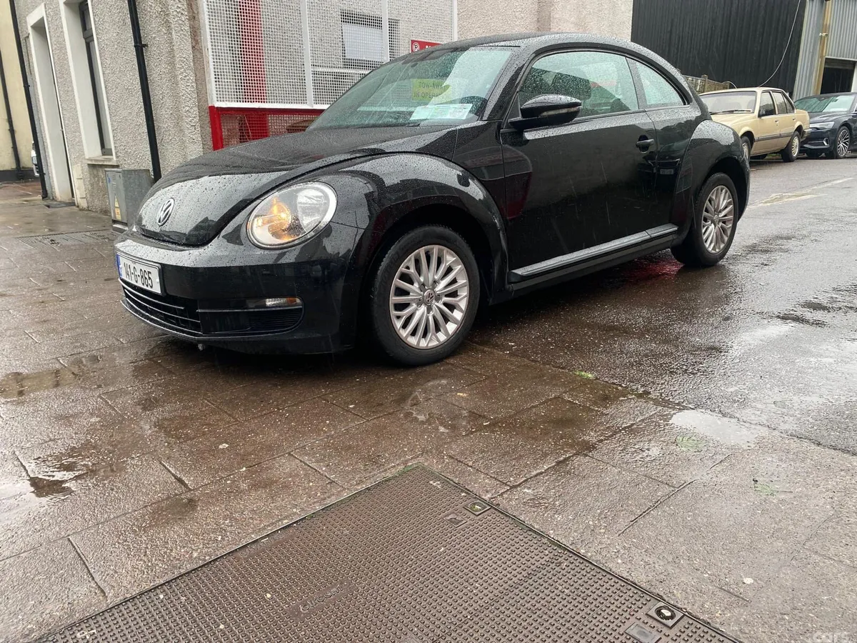 Volkswagen Beetle Hatchback, Diesel, 2014, Black