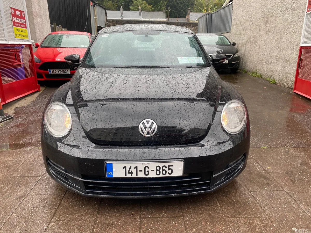 Volkswagen Beetle Hatchback, Diesel, 2014, Black