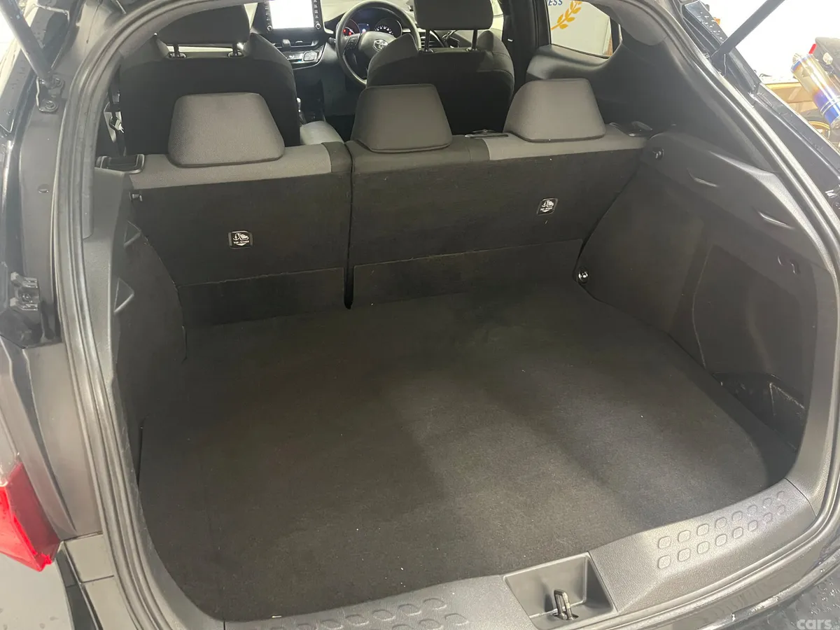 Toyota C-HR SUV, Petrol Hybrid, 2019, Black
