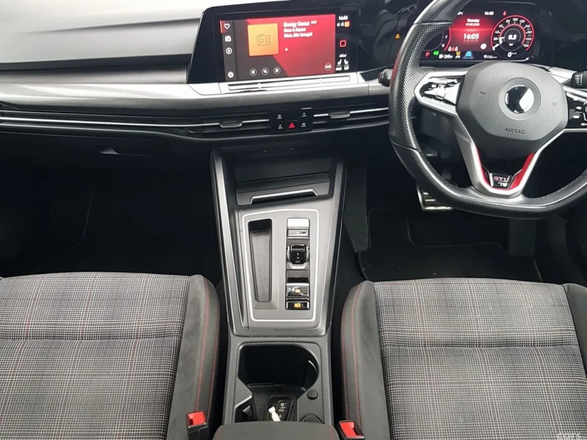 Volkswagen Golf Estate, Petrol, 2021, Grey