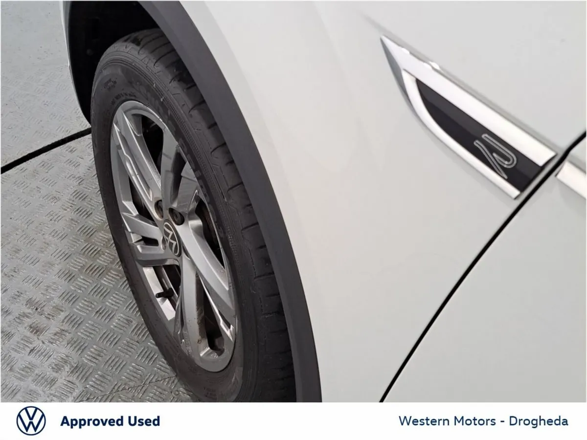 Volkswagen T-Roc SUV, Petrol, 2024, White