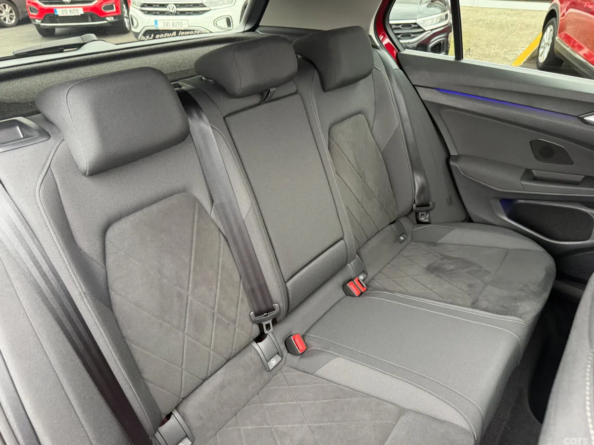 Volkswagen Golf Hatchback, Diesel, 2022, Red