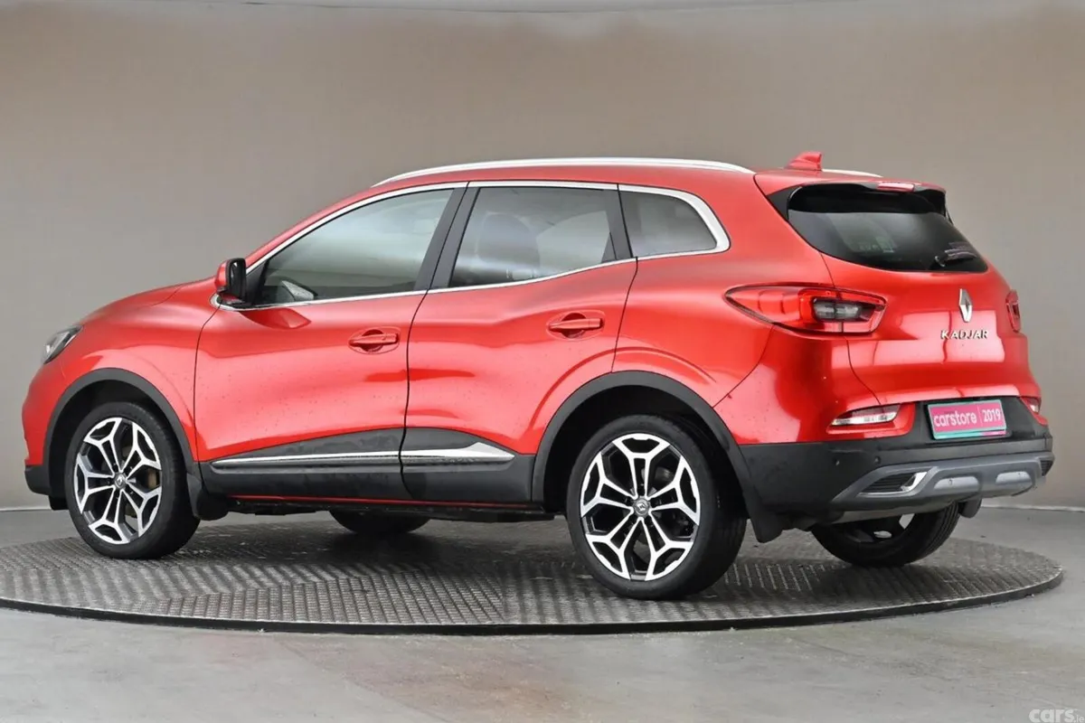 Renault Kadjar SUV, Petrol, 2019, Red