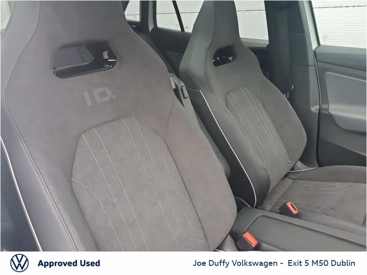 Volkswagen ID.4 Estate, Electric, 2026, White