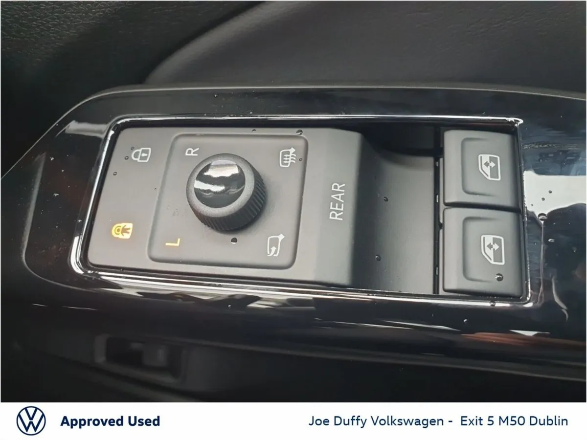 Volkswagen ID.4 Estate, Electric, 2026, White