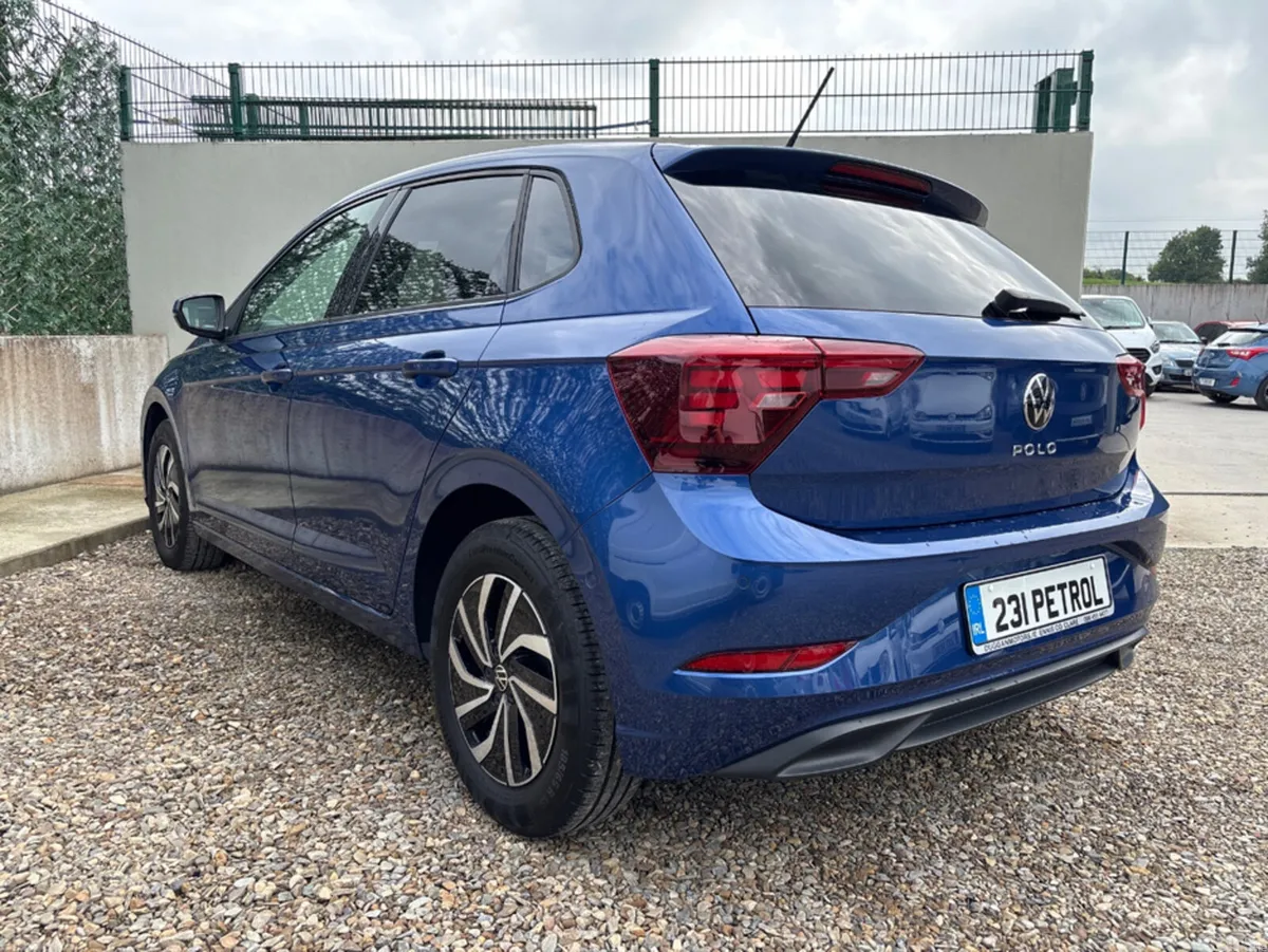 Volkswagen Polo Hatchback, Petrol, 2023, Blue