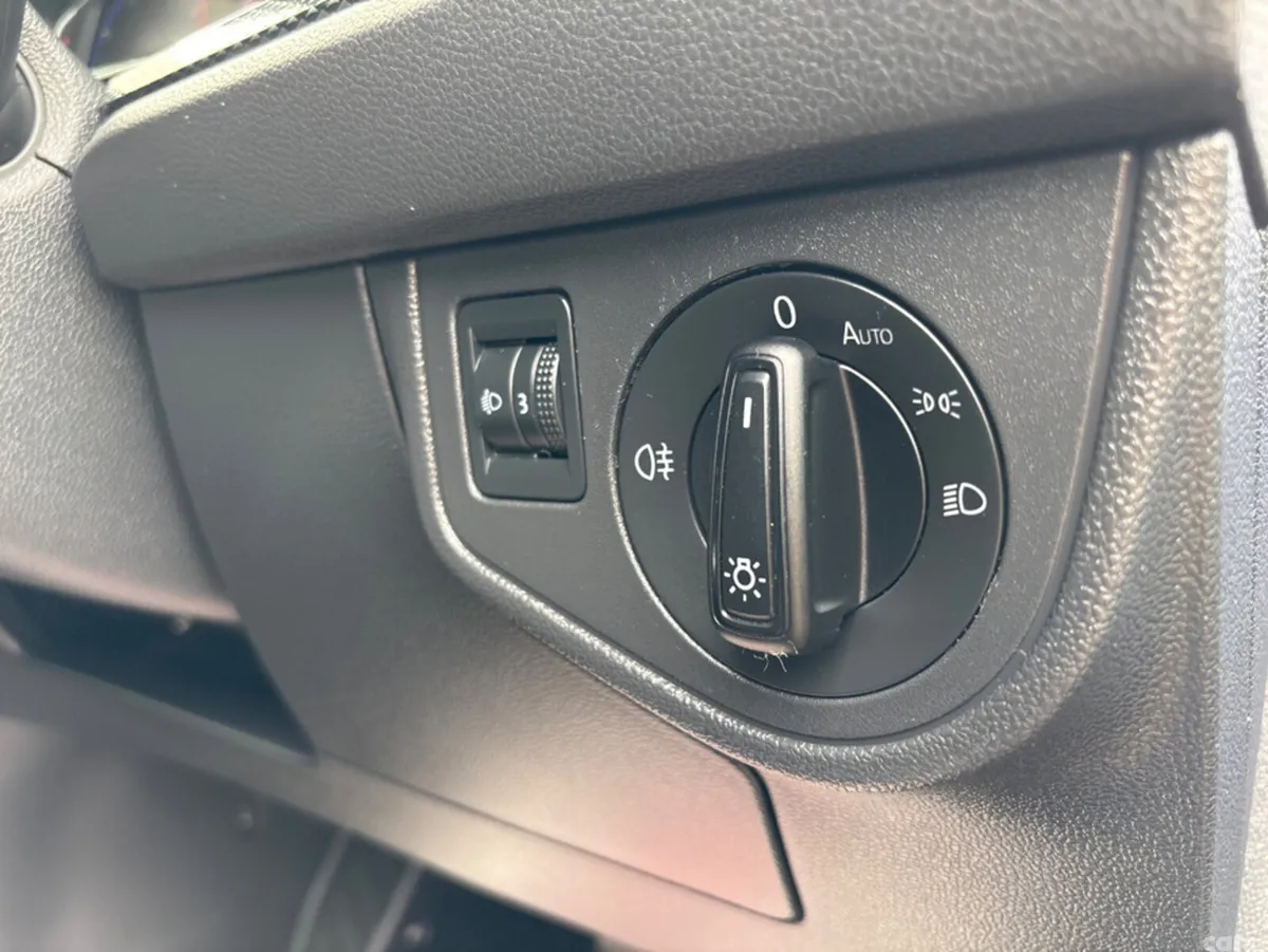 Volkswagen Polo Hatchback, Petrol, 2023, Blue