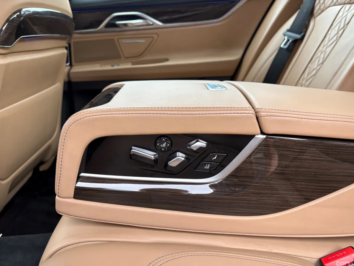 BMW 7-Series Saloon, Diesel, 2016, Black