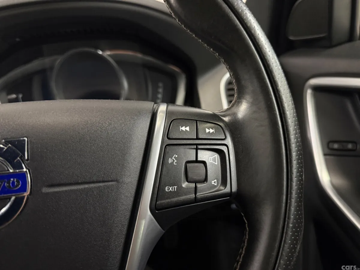 Volvo XC60 Estate, Diesel, 2015, Black
