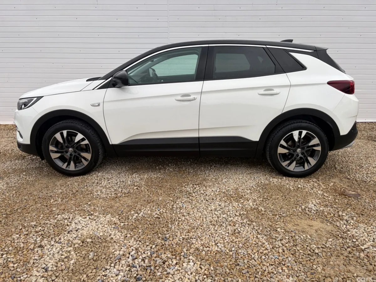 Vauxhall Grandland X Hatchback, Petrol, 2019, White