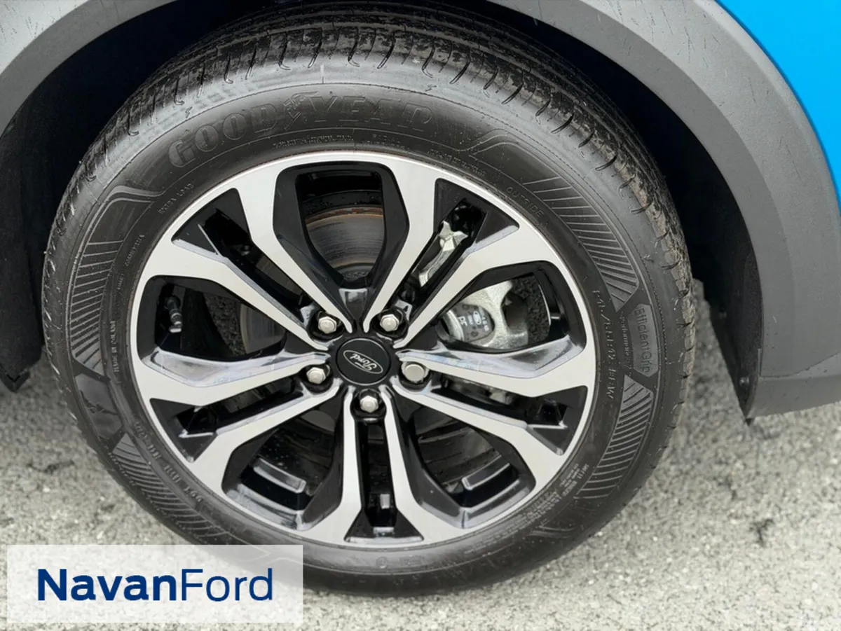 Ford Puma SUV, Petrol Hybrid, 2026, Blue