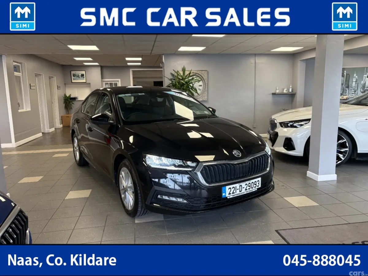 Skoda Octavia Hatchback, Diesel, 2022, Black