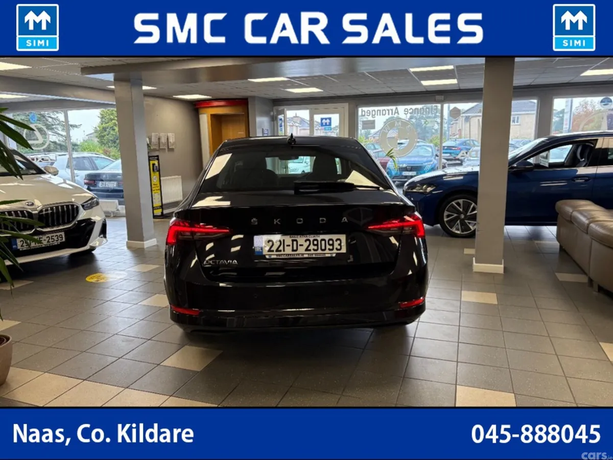 Skoda Octavia Hatchback, Diesel, 2022, Black