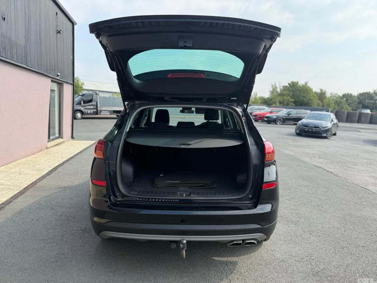 Hyundai Tucson SUV, Diesel Hybrid, 2020, Black