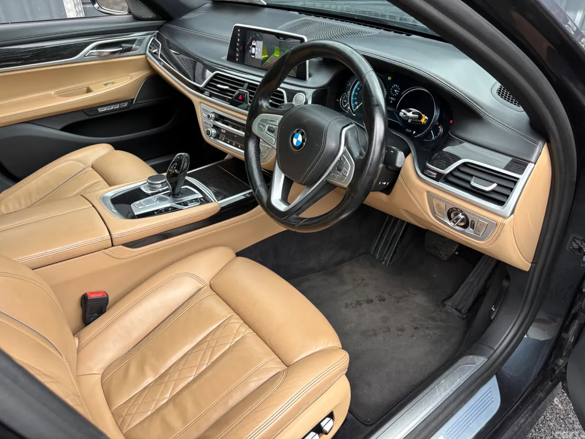 BMW 7-Series Saloon, Diesel, 2017, Grey