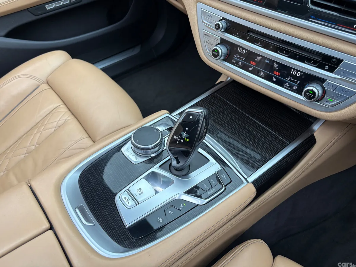 BMW 7-Series Saloon, Diesel, 2017, Grey